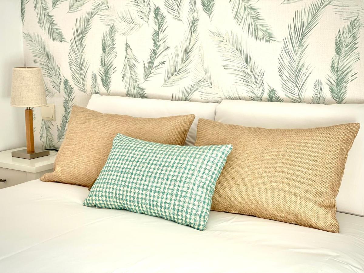 Charming Huertas II Apartment Madrid Bagian luar foto
