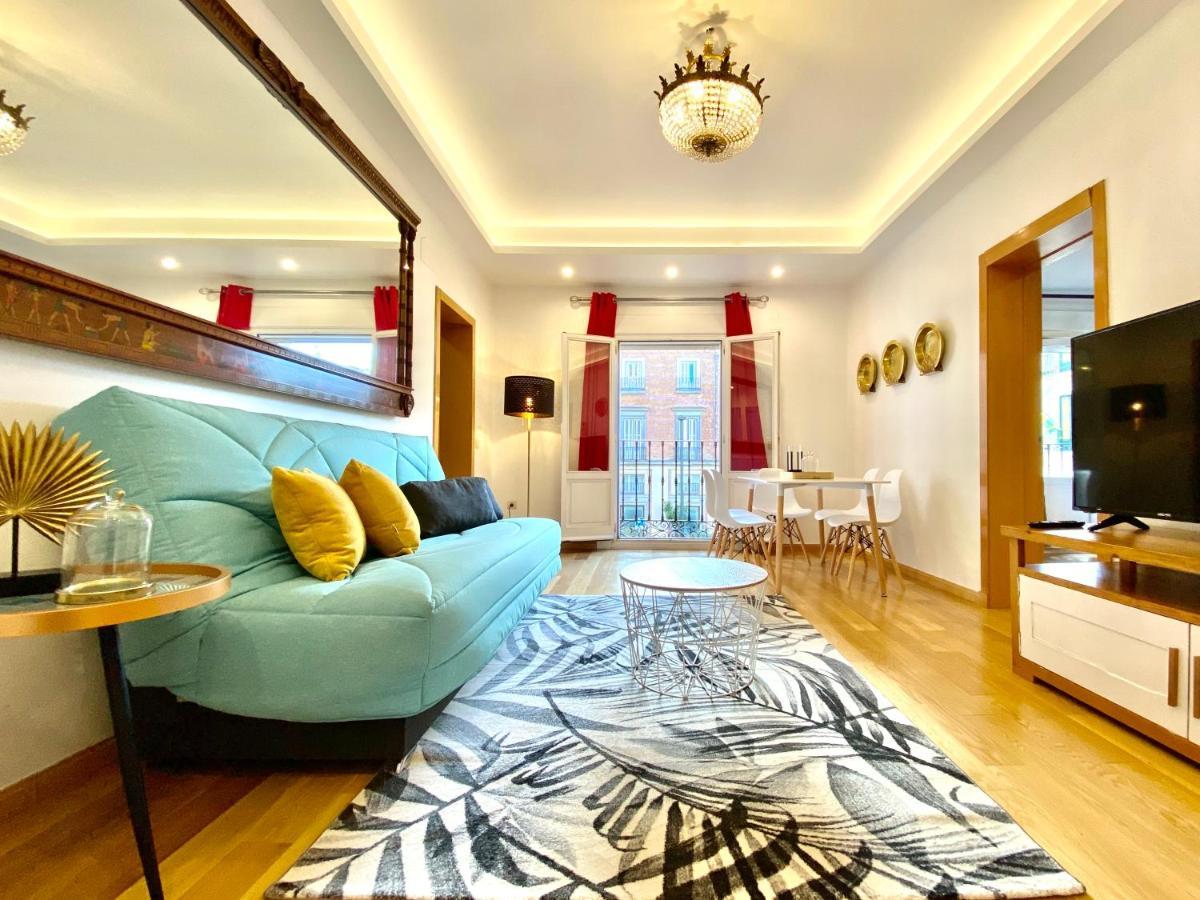Charming Huertas II Apartment Madrid Bagian luar foto