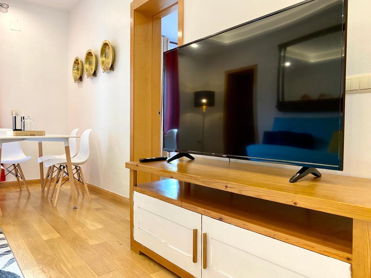 Charming Huertas II Apartment Madrid Bagian luar foto
